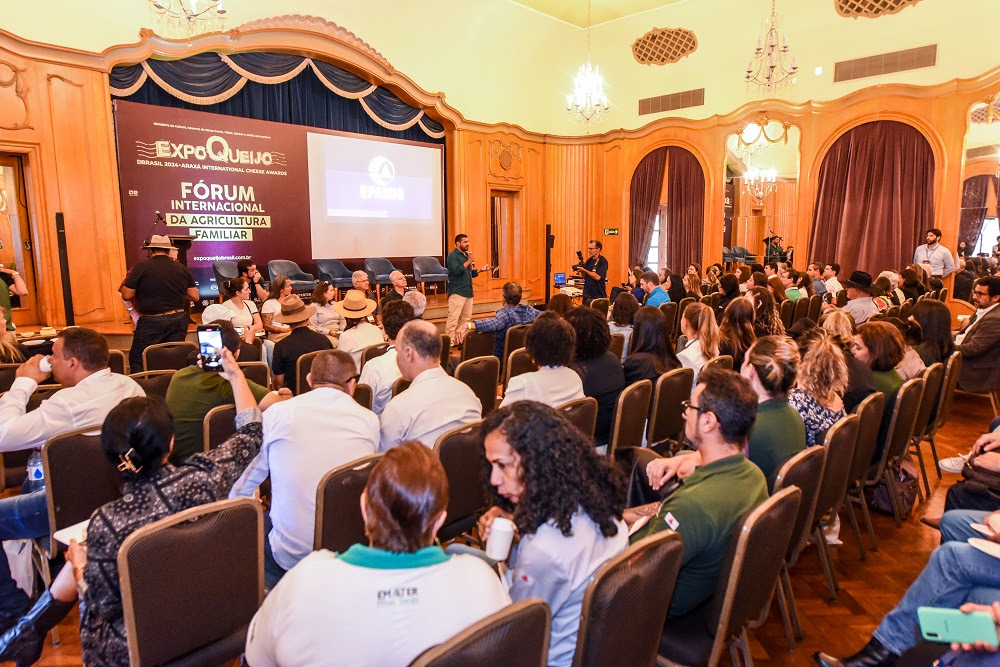 Fórum Internacional da ExpoQueijo Brasil está com inscrições abertas