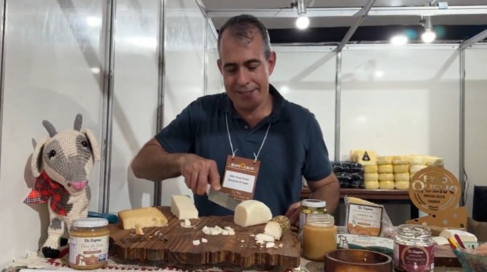 Feira da ExpoQueijo Brasil movimenta negócios e atrai público com variedade de produtos